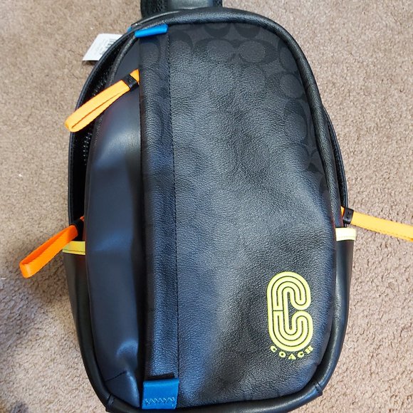 Coach Sling Back pack Bag - Picture 1 of 10